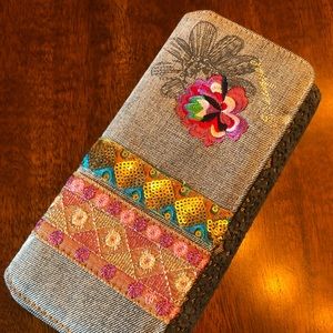 Desigual wallet NWOT
